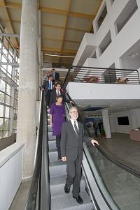 El Rector de la ULPGC, acompañado por otras autoridades, visitó el edificio